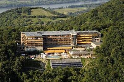 Hotel Silvanus Visegrad - hotel met panorama-uitzicht Donauknie - ✔️ Hotel Silvanus**** Visegrad - Hotel Silvanus met mooi panorama-uitzicht in Visegrad in de Donauknie tegen actieprijzen