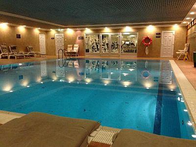 Wellness Pool in the city centre of Budapest in the 5 star luxury hotel Sofitel Chain Bridge Budapest - Hotel Sofitel Budapest Chain Bridge***** - Budapest Sofitel