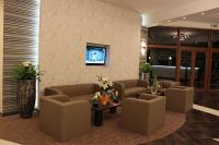 Session Hotel**** lobby all'hotel elegante di Rackeve