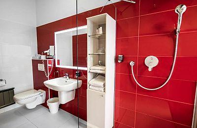 Baño en el Hotel Wellness Rubin - alojamiento en Budapest - Budapest - Rubin - Baño - ✔️ Rubin Wellness Hotel**** Budapest - Rubin conference business center