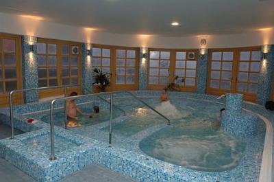 Tani hotel wellness z HB w Bikacs w Zichy Park Hotel - ✔️ Zichy Park Hotel**** Bikács - Weekend wellness w Bikacs, z cenie promocyjnej