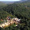Hotel Bambara Felsotarkany in het Bukkgebregte - beschikbare hotelkamer met panorama-uitzicht over de bossen tegen actieprijzen