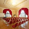Sala de conferencia alquila en Godollo en un ambienete elegante y silencio cerca de Budapest