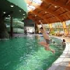 Hôtel Aqua Sol en Hongie à Hajduszoboszlo avec prestations et traitements de bien-être des piscines balnéaires avec demi-pension