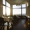 Restaurang med utsikt över sjön Velence i Gardonien - Hotel Nautis