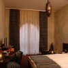 Beschikbare comfortabele tweepersoonskamer in het viersterren superior Meses Shiraz Wellness en Training Hotel in Egerszalok, Hongarije
