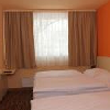 Cheap renovated hotel in the near of Ulloi street in Zagrabi street - Hotel Pest Inn
