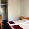 Chambre double avec deux lits séparés - Hôtel Korona Siófok -  Hôtel sur les rives du Lac Balaton