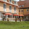 Balkong och restaurangen i ett 3-stjärnigt hotell i Ungern - Termal Aqua Hotell