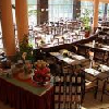 Restaurante en el 4* Balneo Hotel Zsori Wellness en Mezokovesd Restaurante en el 4* Balneo Hotel Zsori Wellness en Mezokovesd