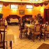 Restaurant in het Hotel Lucky in Zuglo, vlakbij het Ors vezer plein (tere)