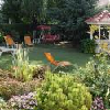 Mooie Japanse tuin van het Wellness Hotel Kakadu in Keszthely aan het Balatonmeer, Hongarije 
