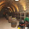 Bodegas de vino del Hotel Zichy Park en Bikacs , Hungría Bodegas de vino del Hotel Zichy Park en Bikacs , Hungría